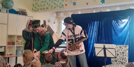 Powiększ grafikę: audycja-muzyczna-art2you-sklep-z-dzwiekami-670629.jpg