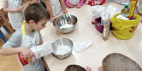 Powiększ grafikę: dzien-chleba-653898.jpg