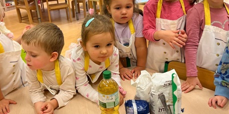 Powiększ grafikę: dzien-chleba-653910.jpg