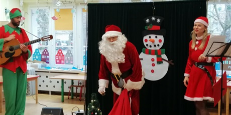 Powiększ grafikę: mikolaj-u-przedszkolakow-664687.jpg