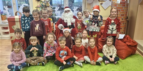 Powiększ grafikę: mikolaj-u-przedszkolakow-664689.jpg