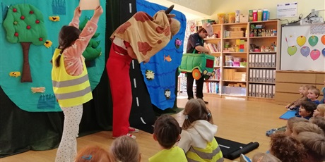 Powiększ grafikę: teatrzyk-drogowy-zawrot-glowy-653912.jpg